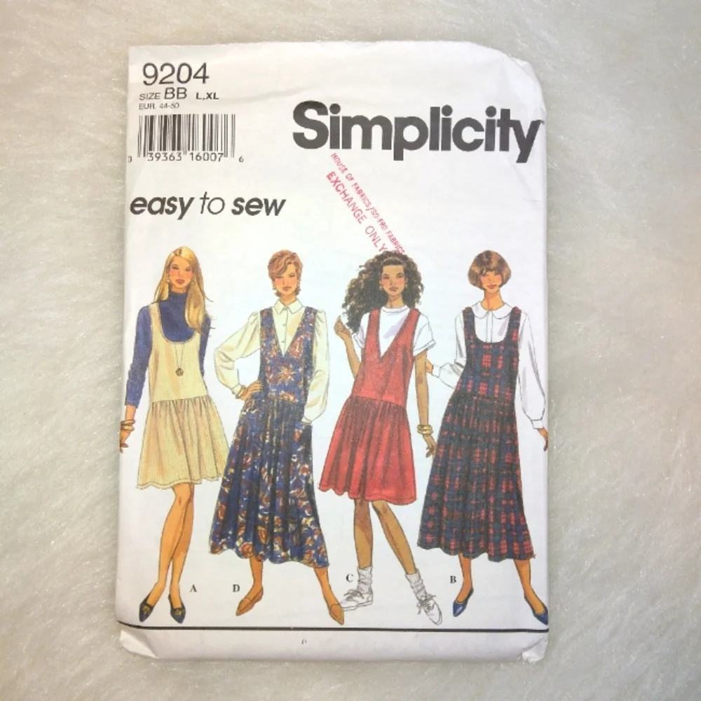 Simplicity 9204 Sz L-XL Misses jumper w/scoop or V neckline in two lengths